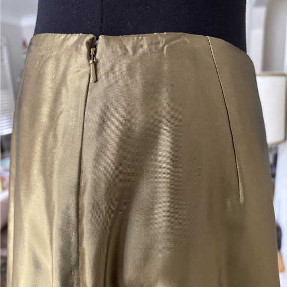 Carmen Marc Valvo collection gold skirt - Picture 5 of 10